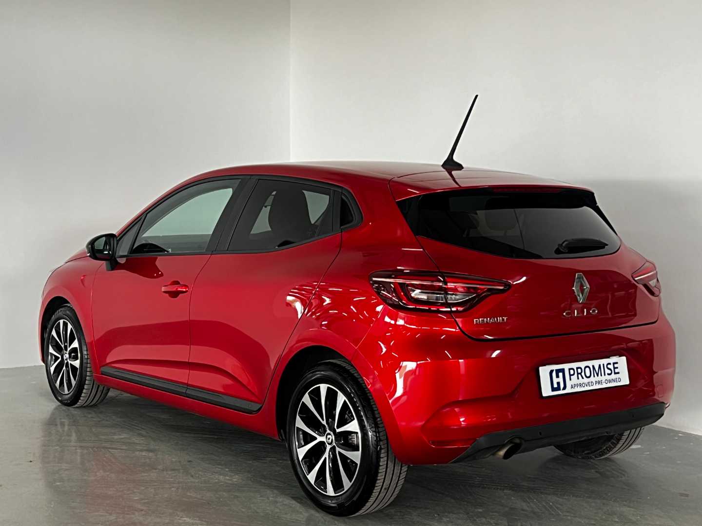 2024 RENAULT Clio V 1.0t Zen - Image 9