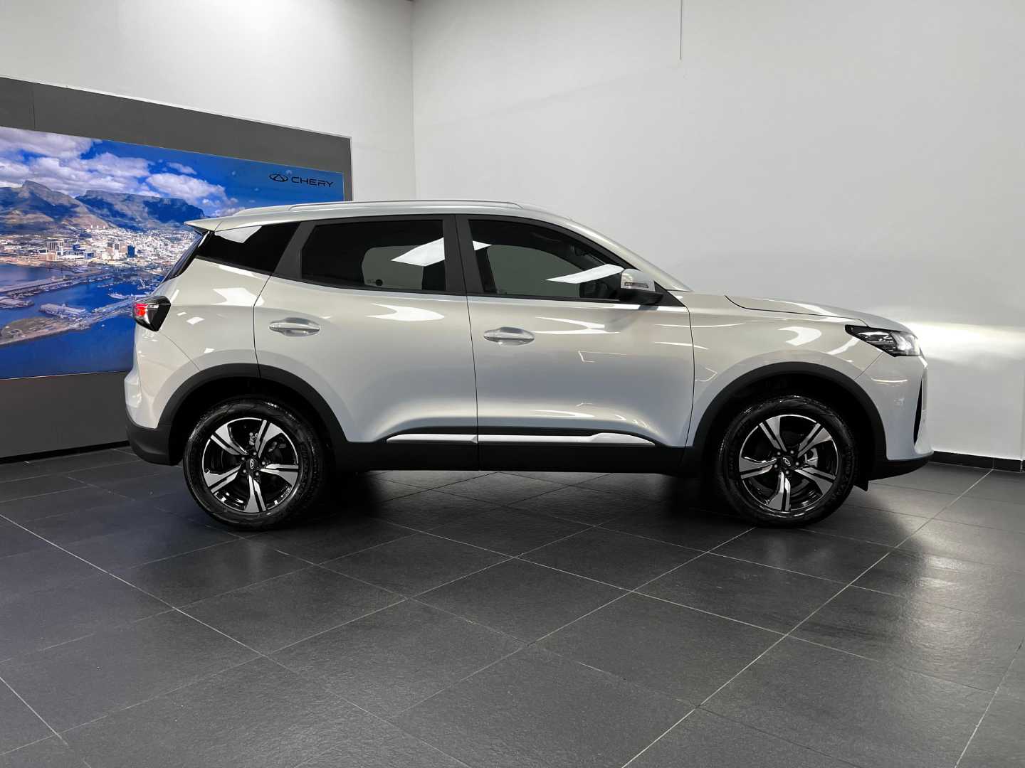 2025 CHERY Tiggo Cross Comfort - Image 3